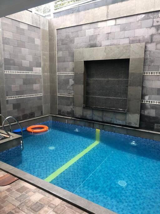Schones Haus Private Pool & Netflix By Grorental Bandung Zewnętrze zdjęcie